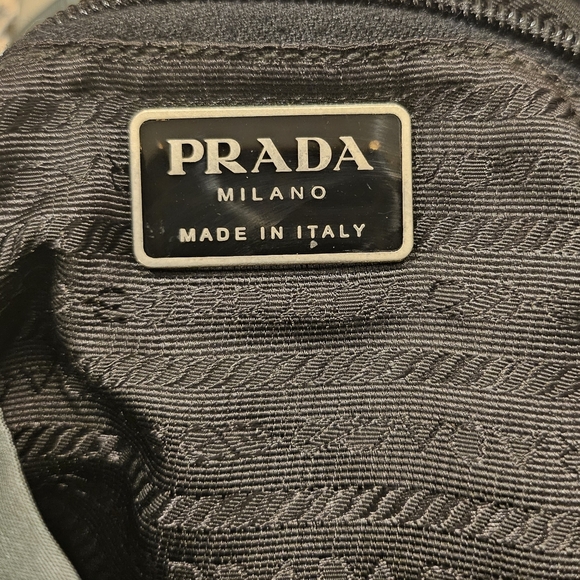 Authentic PRADA Backpack GUC - Picture 10 of 15